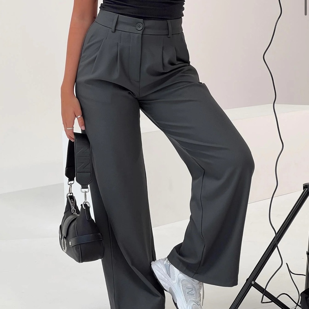 Princess Polly Archer Grey Wide-Leg Pleated Trousers Size 4